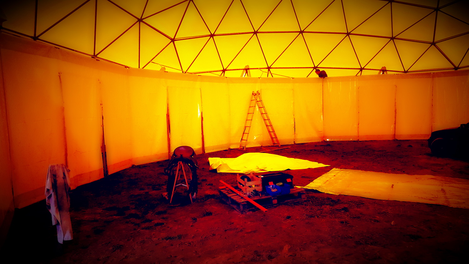 Žirgynas ir Manežas Kupolas Ø24m | Ūkininko ūkis, Ledziny, Lenkija