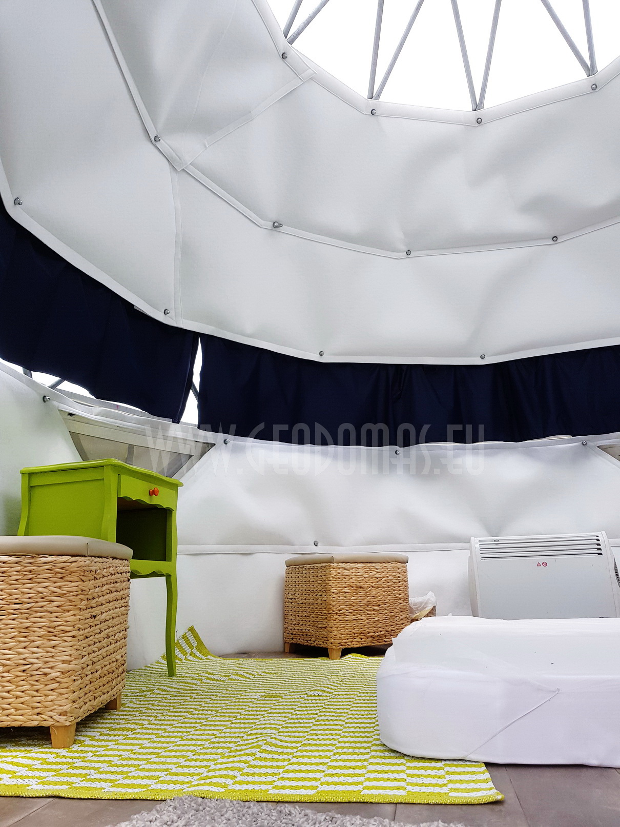 7m2 Ø3m Crystal Dome for Wild Nature | Treehouse Village