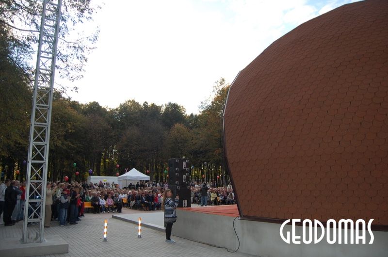 Public Park Stage Dome Ø15m | Estrada Geodesic Dome, Salcininkai, Lithuania