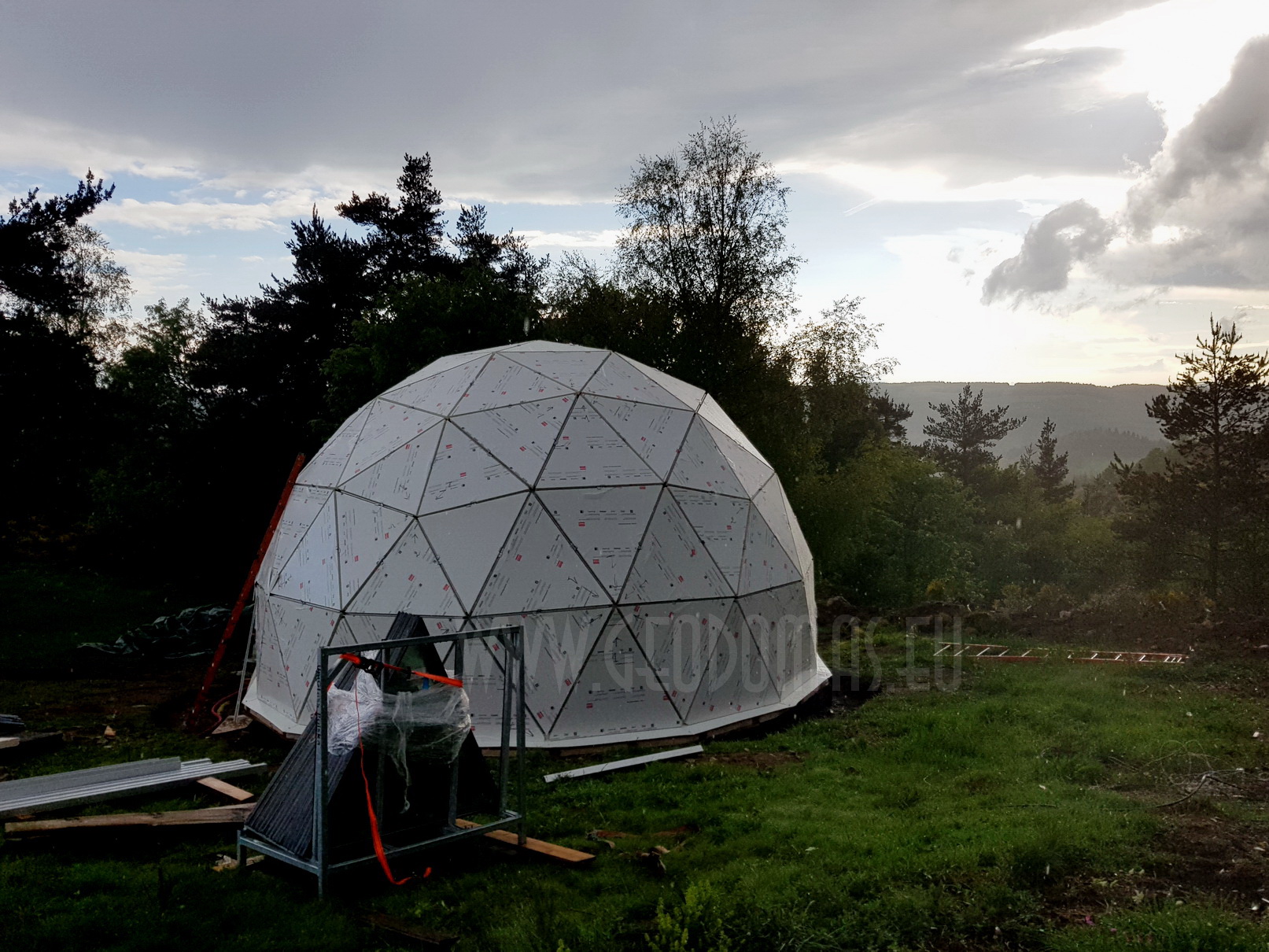 30m² LUXURY GLAMPING Ø6m Dome | Panel & Glass FAÇADE