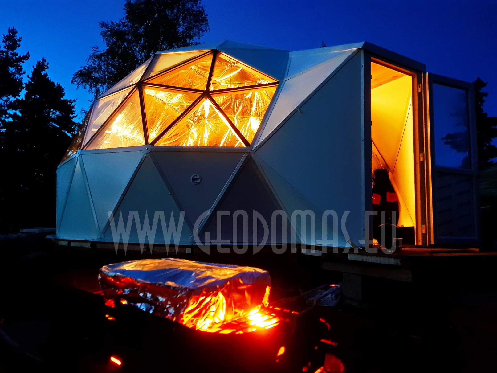 30m² LUXURY GLAMPING Ø6m Dome | Panel & Glass FAÇADE