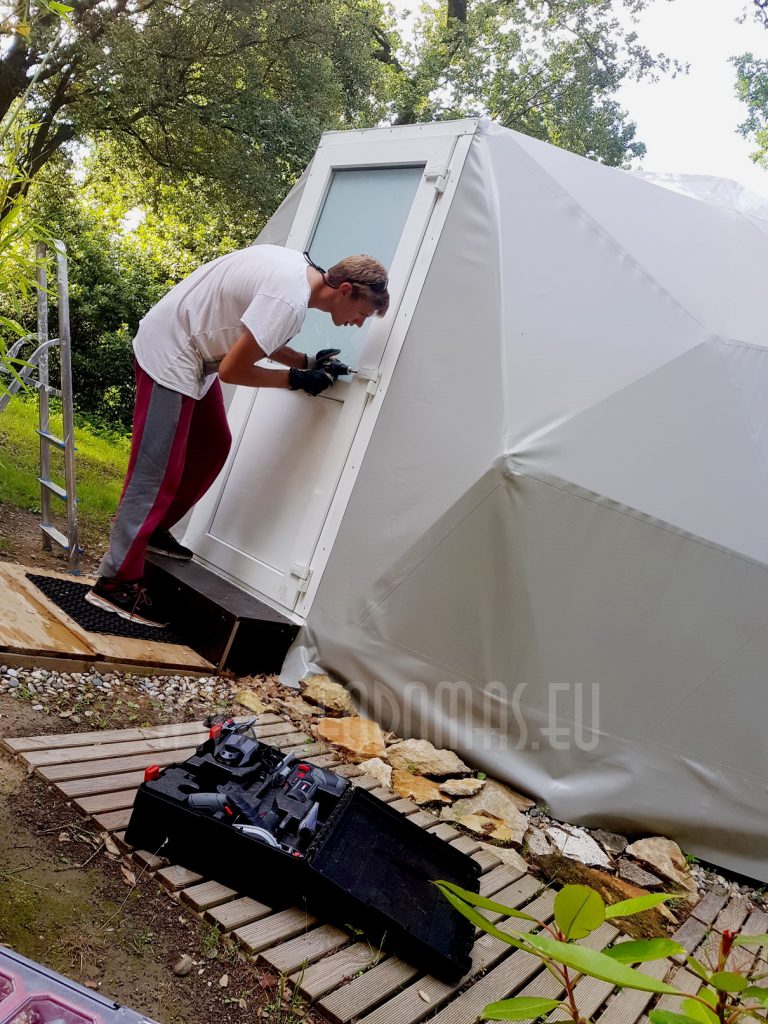 geodomas_Geodesic_domes_Maisons_Bulles_38