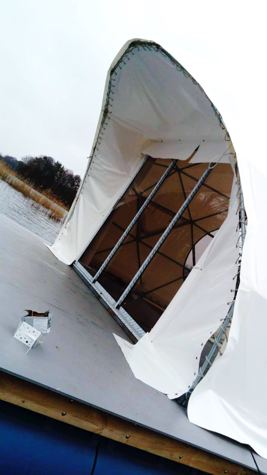 27m² Pramoginis Glamping laivas Ø7m | Pasimėgaukite ežerų ir jų salų grožiu