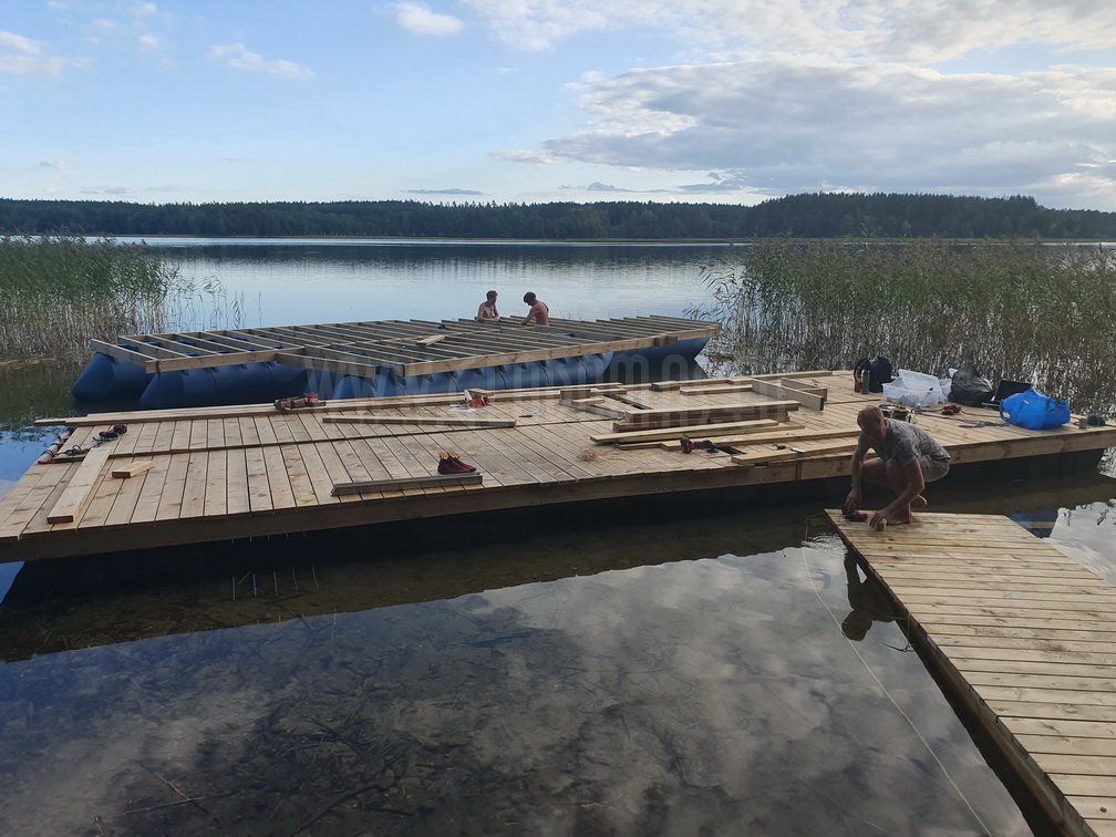 27m² Pramoginis Glamping laivas Ø7m | Pasimėgaukite ežerų ir jų salų grožiu