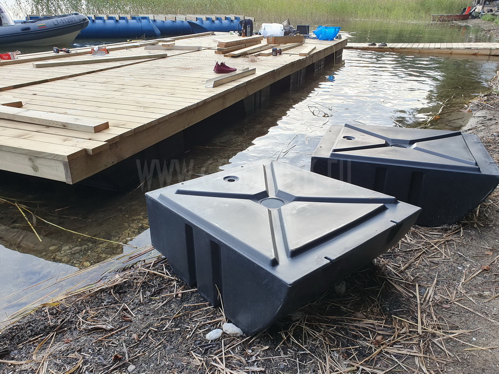 27m² Pramoginis Glamping laivas Ø7m | Pasimėgaukite ežerų ir jų salų grožiu