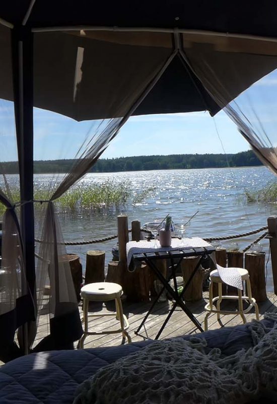 27m² Pramoginis Glamping laivas Ø7m | Pasimėgaukite ežerų ir jų salų grožiu