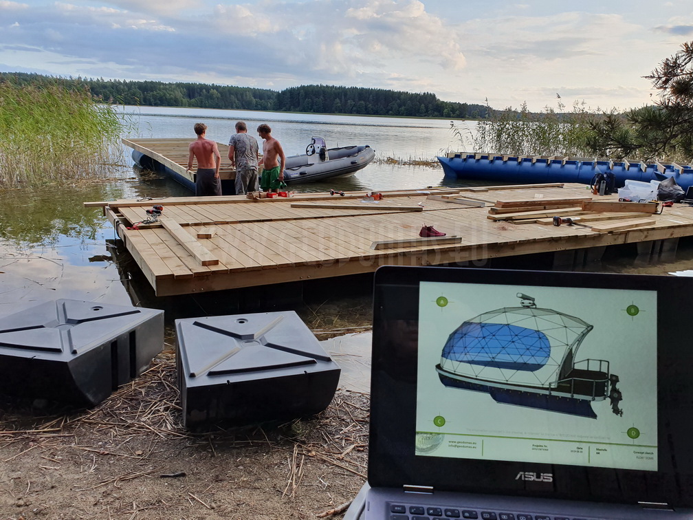 27m² Pramoginis Glamping laivas Ø7m | Pasimėgaukite ežerų ir jų salų grožiu