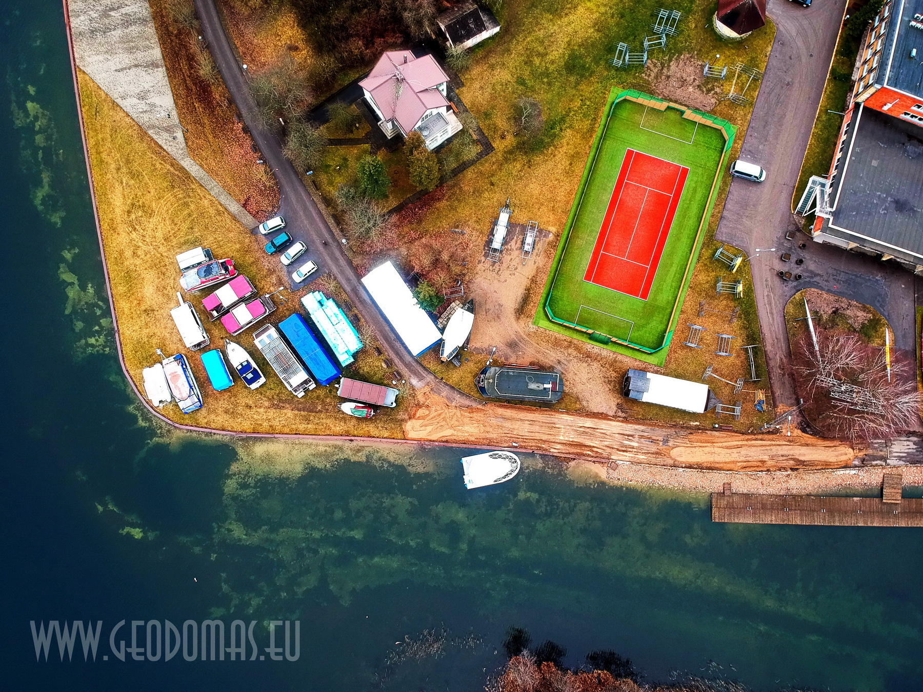 27m² Pramoginis Glamping laivas Ø7m | Pasimėgaukite ežerų ir jų salų grožiu