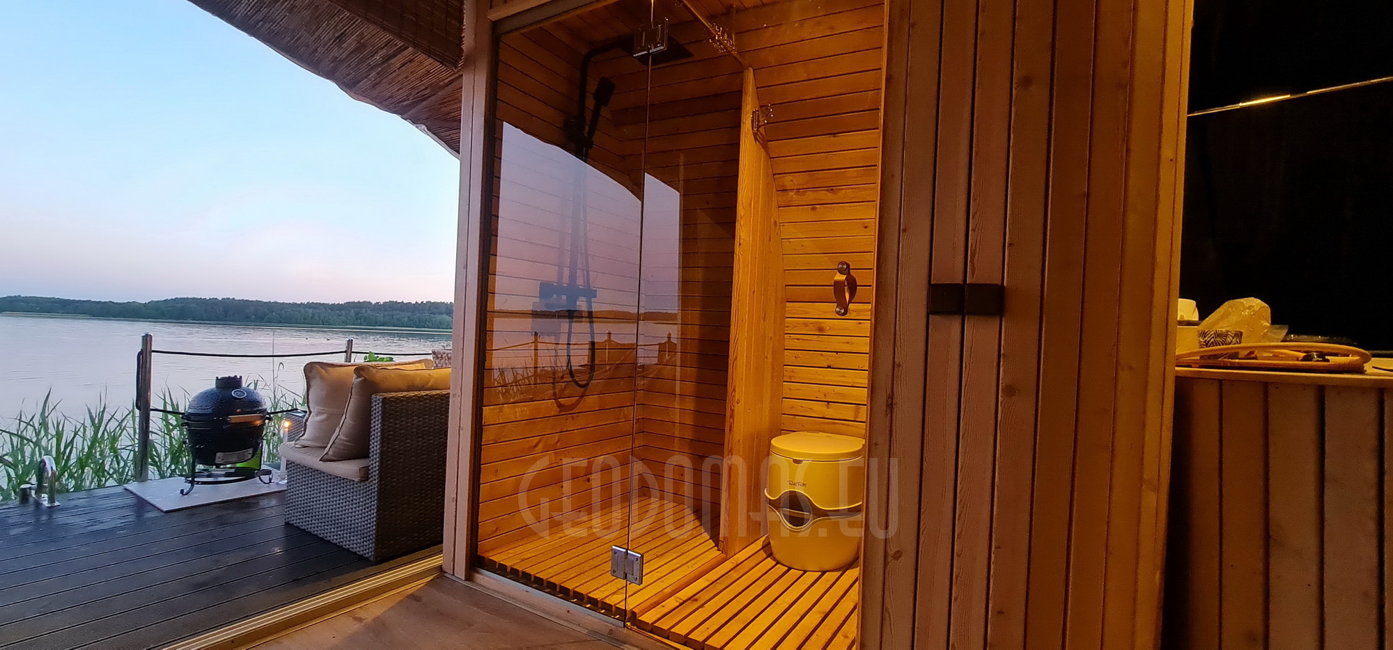 27m² Pramoginis Glamping laivas Ø7m | Pasimėgaukite ežerų ir jų salų grožiu