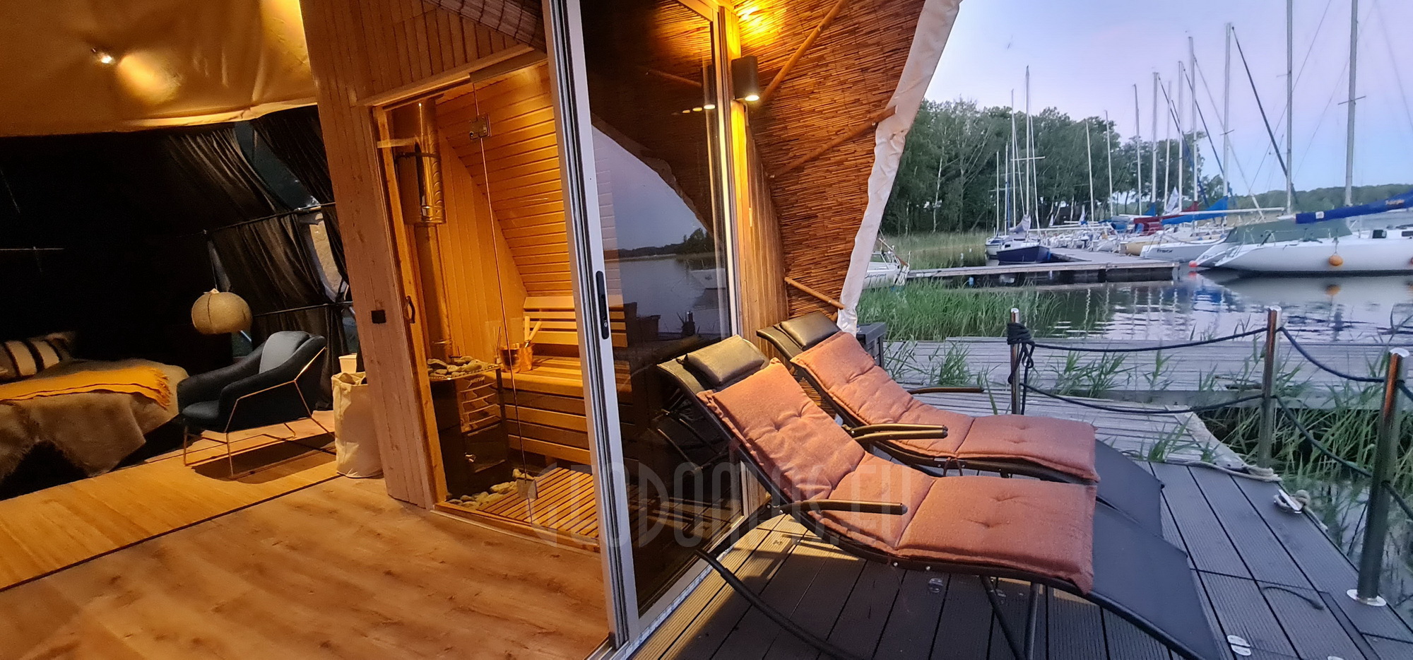 27m² Pramoginis Glamping laivas Ø7m | Pasimėgaukite ežerų ir jų salų grožiu