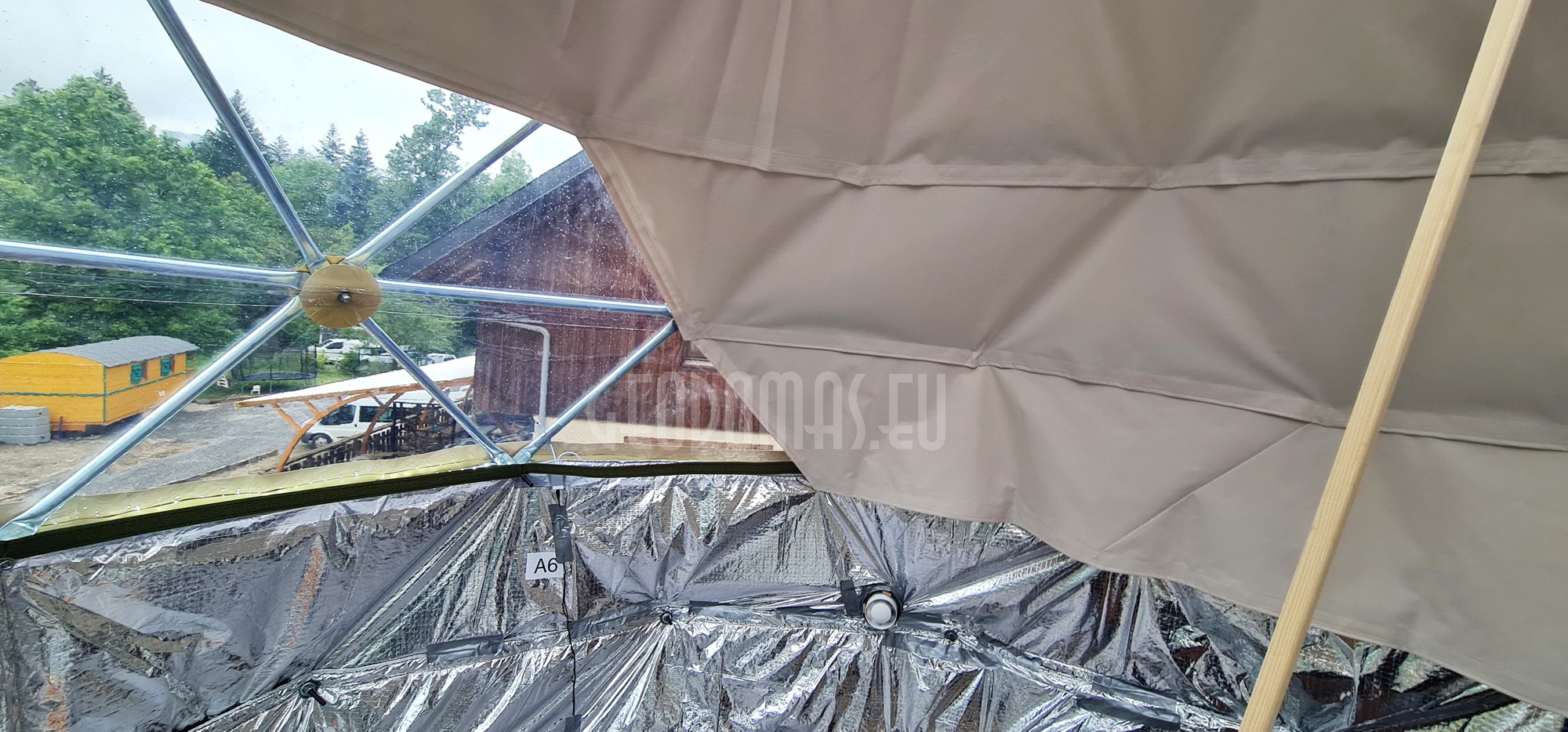 CRYSTAL DOME | Jojimo Klubas Prie Malūno | Prancūzija