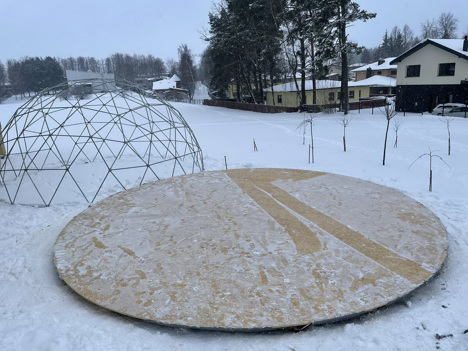 50m2 Mobile school Room Ø8m | Avizieniu High School