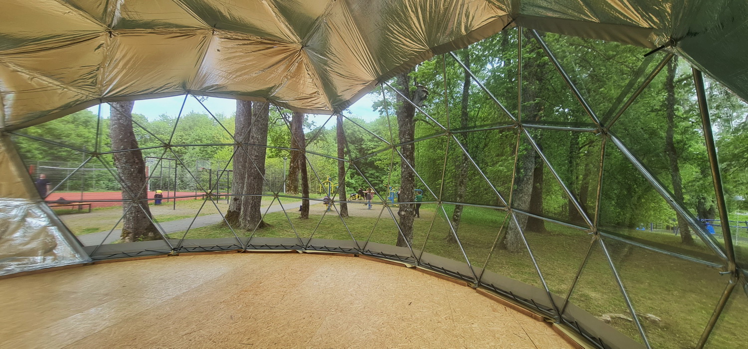 50m2 Mobile school Room Ø8m | Suderves Primary School