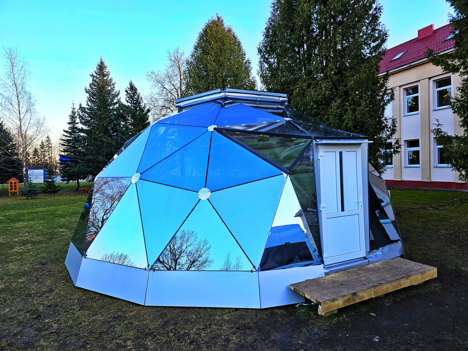 50m2 Glazed School Room Ø8m | Pasvalys basic school