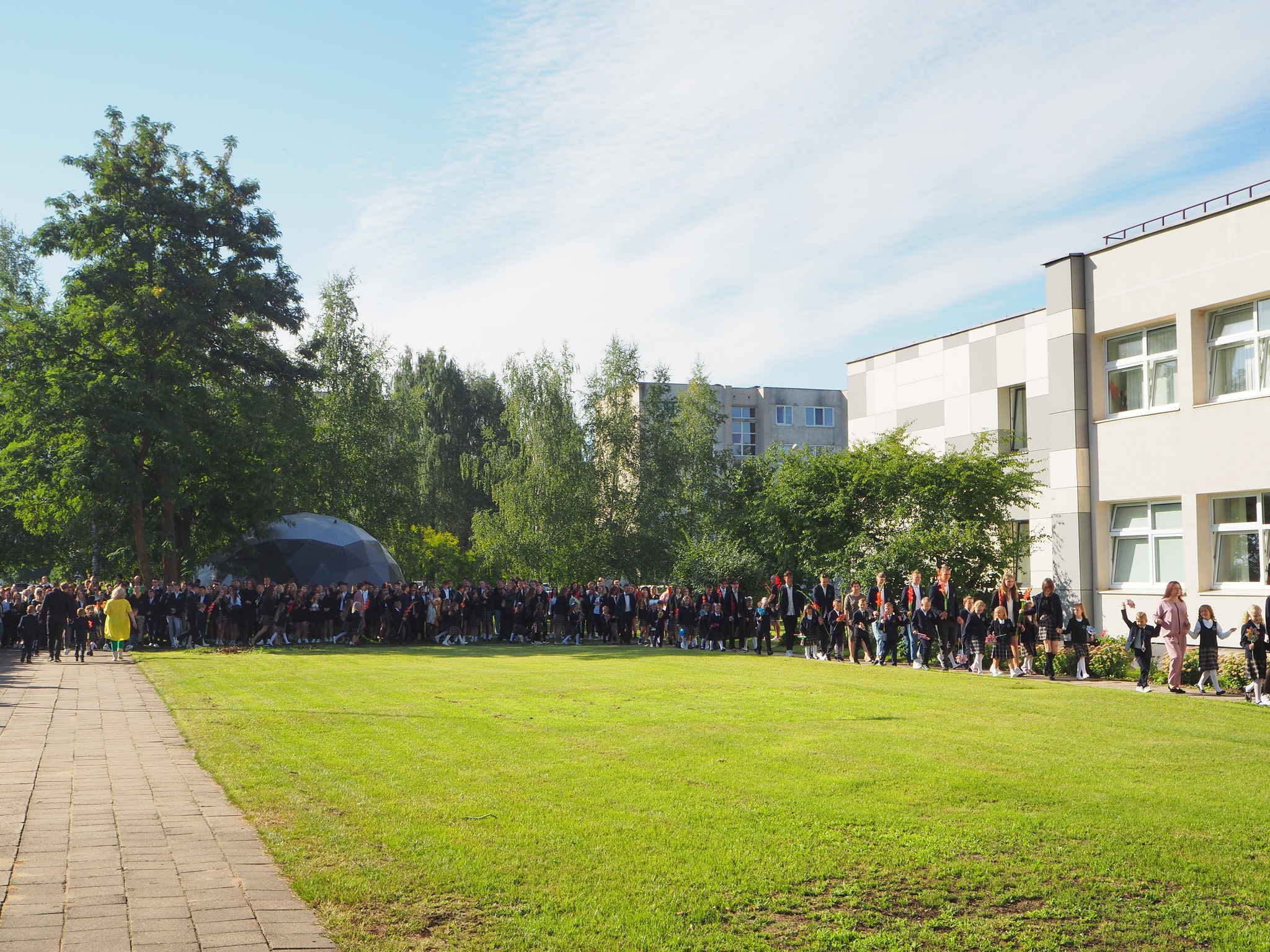 50m² Lauko Klasė Ø8m Kupolas | Vilniaus rajono Pagirių gimnazija