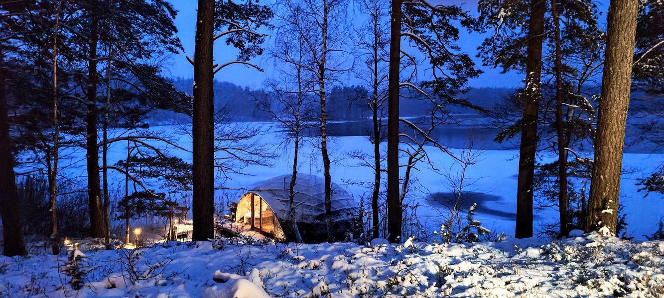 32m² Pramoginis Glamping Laivas Ø8m | Pasimėgaukite ežerų ir jų salų grožiu, Lakajai LT